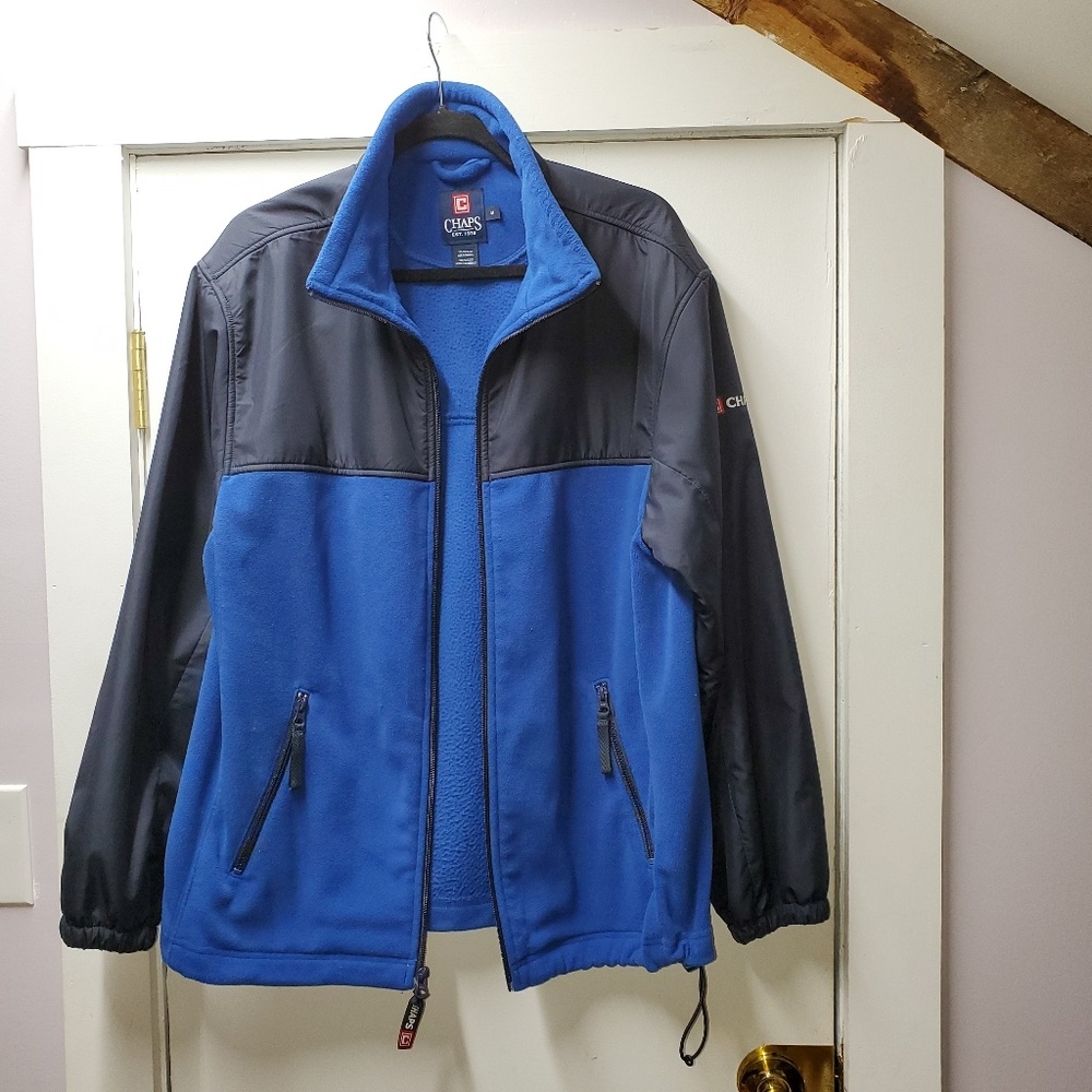 Men's Chaps zip front fleece/nylon jacket.